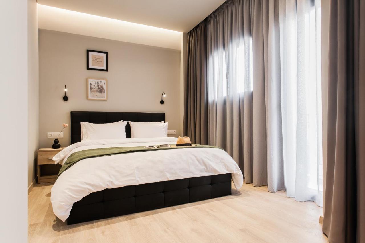 Aparthotel Wyz Pireo