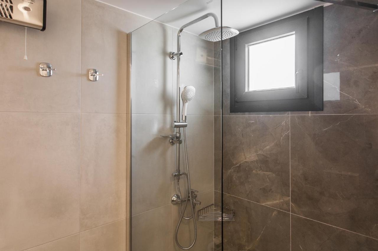 Aparthotel Wyz Pireo