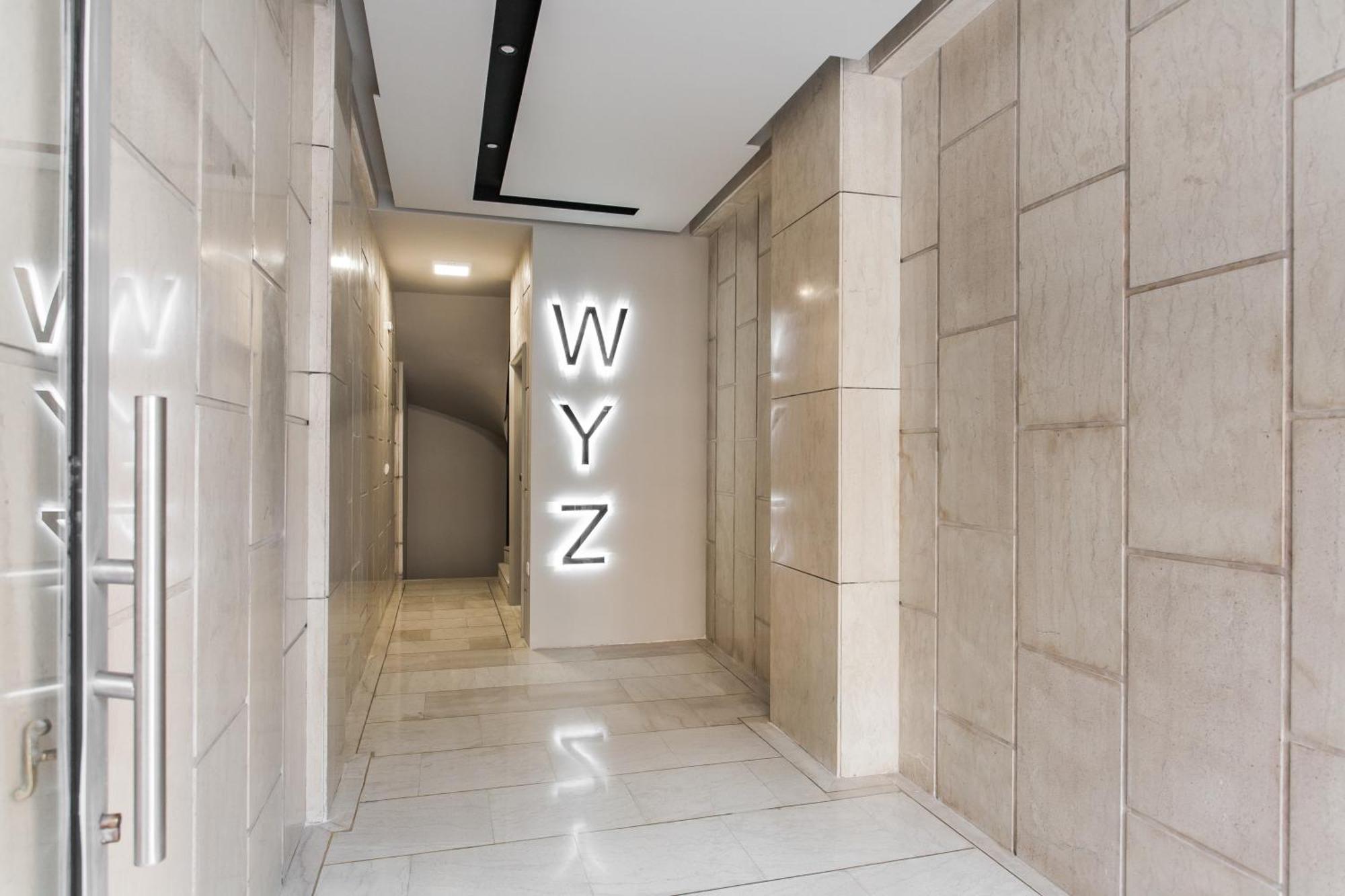 Ξενοδοχείο με διαμερίσματα Wyz